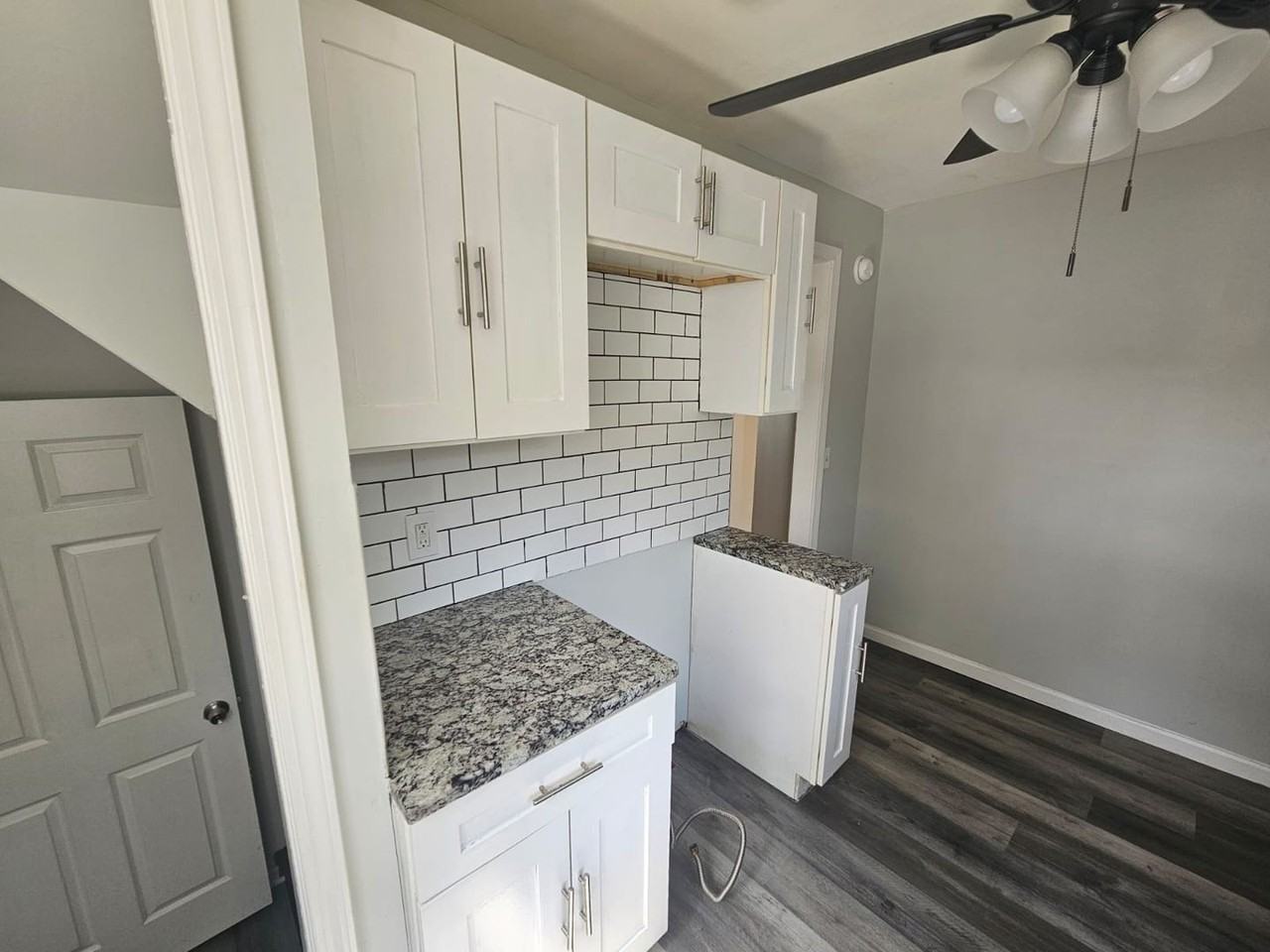 20630 Morris Ave - Photo 7 of 23