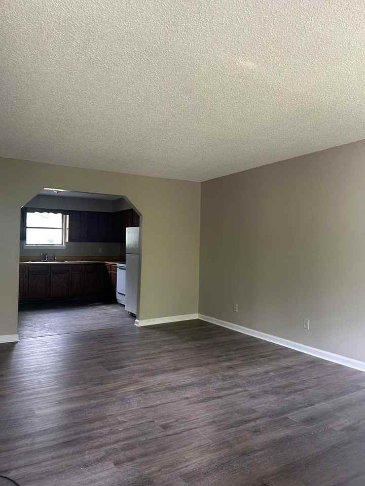 373 Keller Rd - Photo 3 of 5