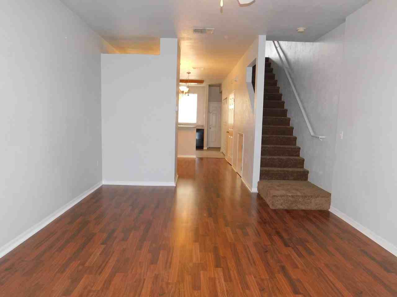 3920 Sw 20th Ave #1302 - Photo 4 of 15