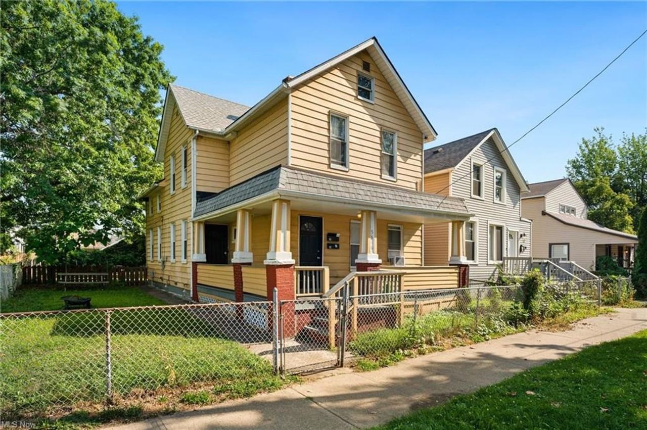 5816 Madison Ave - Photo 2 of 14