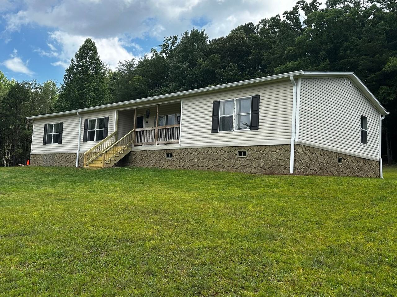 15 Bonanza Ln - Photo 2 of 45
