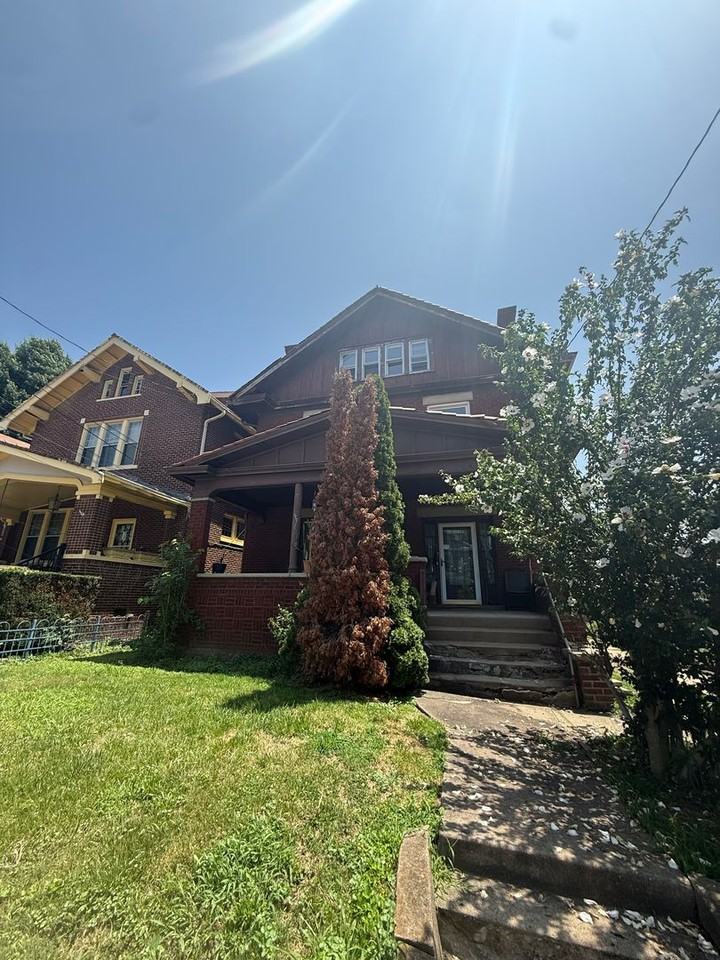 504 Nancy St - Photo 2 of 6
