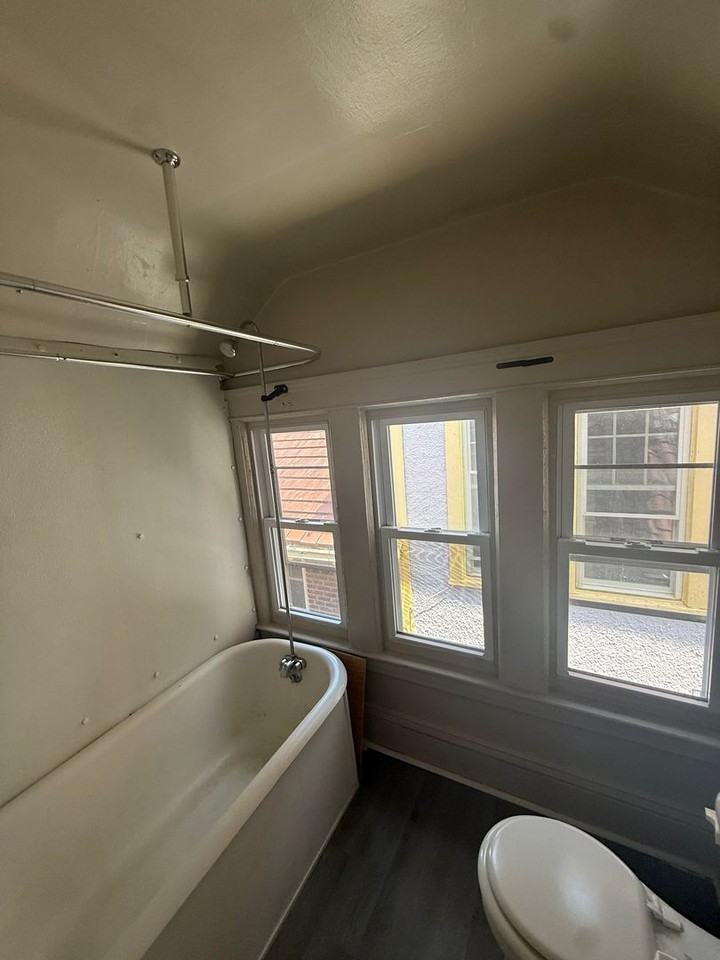 504 Nancy St - Photo 5 of 6