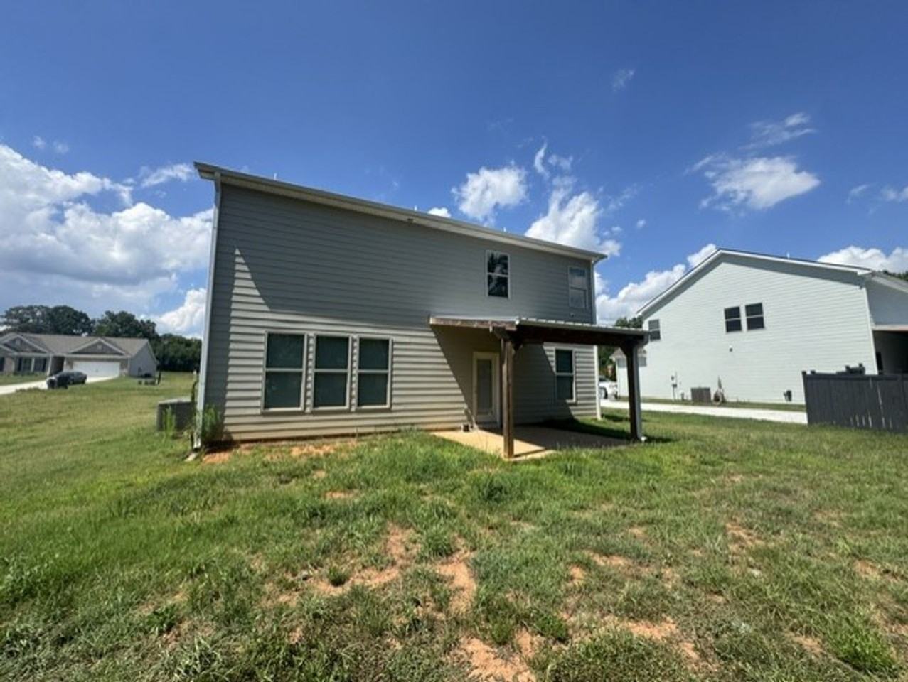 1156 Burgundy Dr - Photo 2 of 16