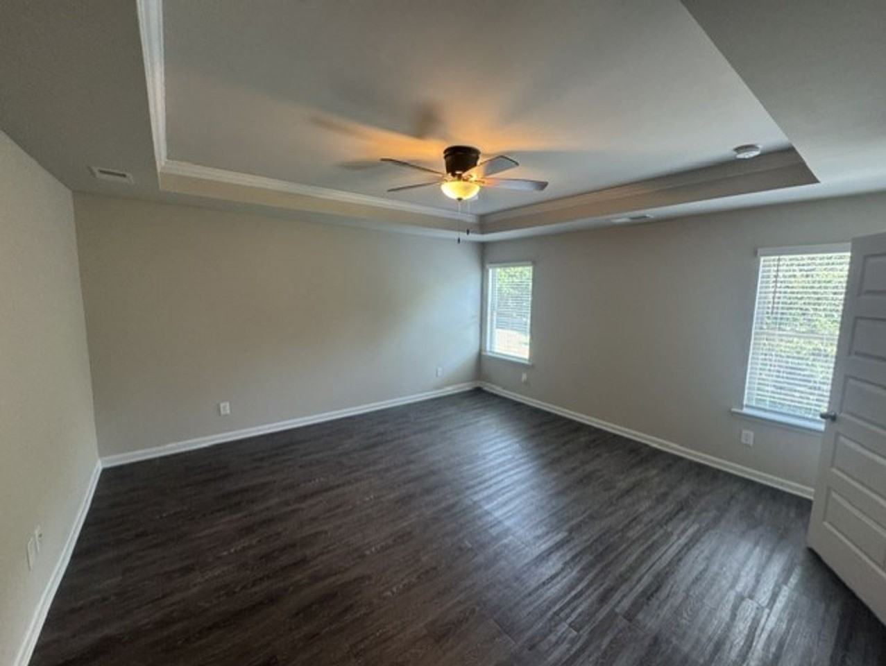 1156 Burgundy Dr - Photo 6 of 16