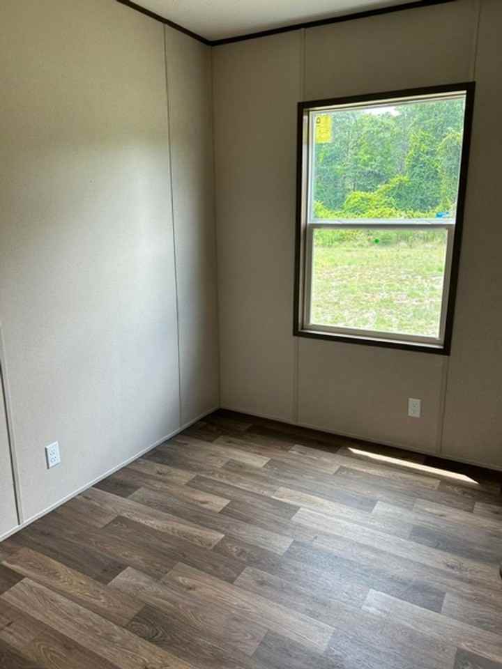 182 Zeb Rd - Photo 6 of 8