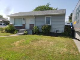featured image of 5811 N E St