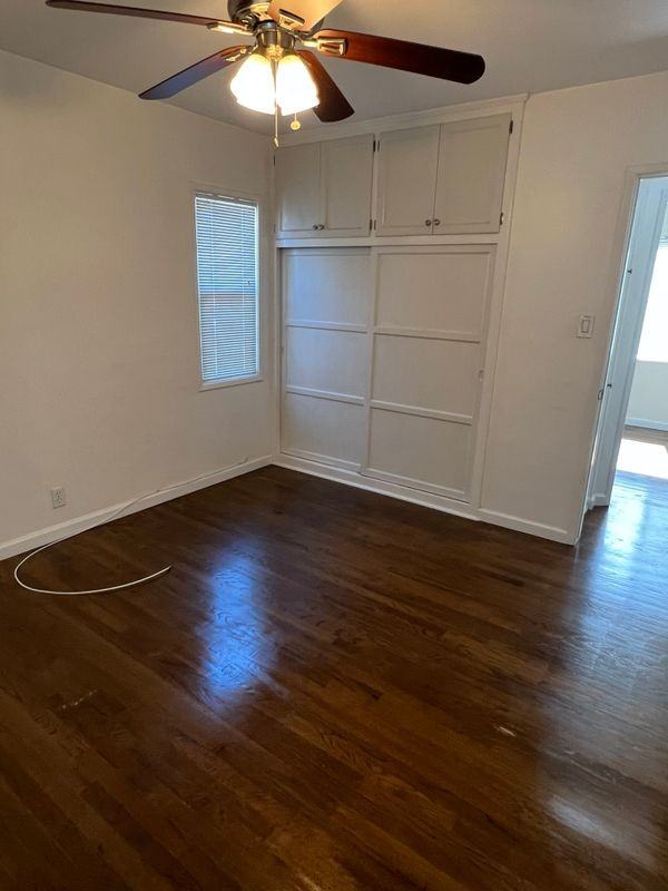 7400 Midfield Ave - Photo 5 of 13