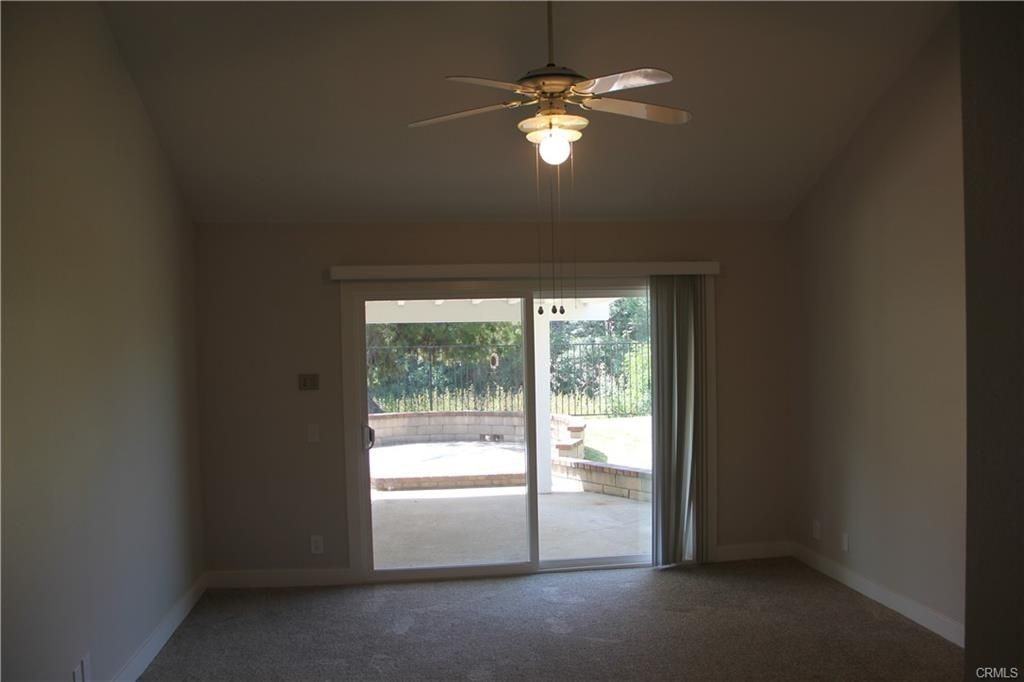 2030 Bogie Dr - Photo 7 of 29