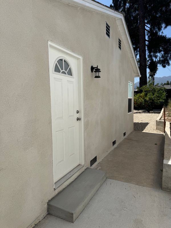 13247 Raven St - Photo 2 of 10