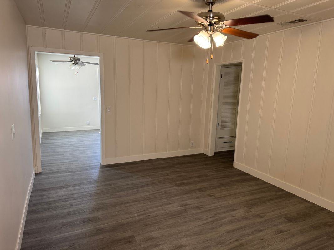 13247 Raven St - Photo 5 of 10