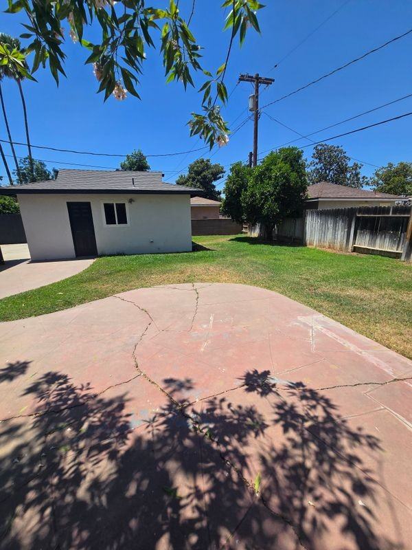 3585 Timothy Way - Photo 2 of 14