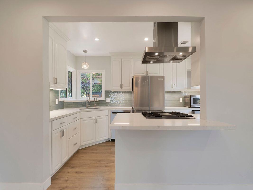 2254 Cross St - Photo 7 of 43