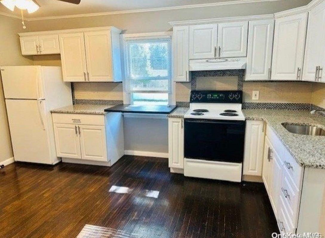66 Folsom Ave - Photo 4 of 5