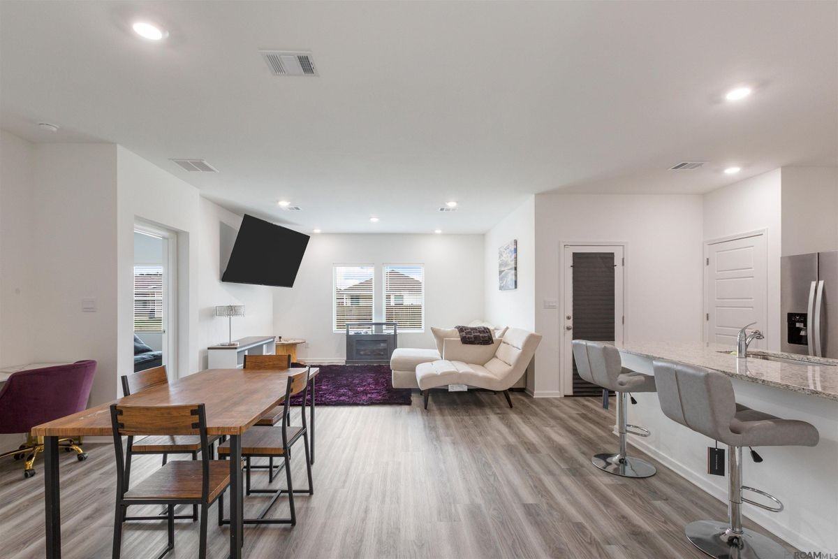 12822 Sweetleaf Ave - Photo 4 of 10
