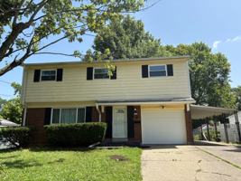 featured image of 1352 Meredith Dr