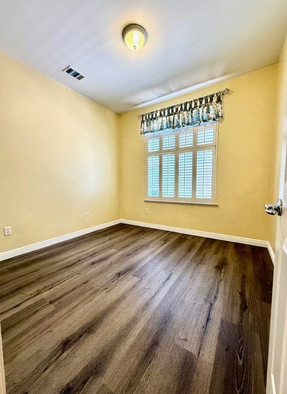 1319 Jacaranda Cir - Photo 7 of 23