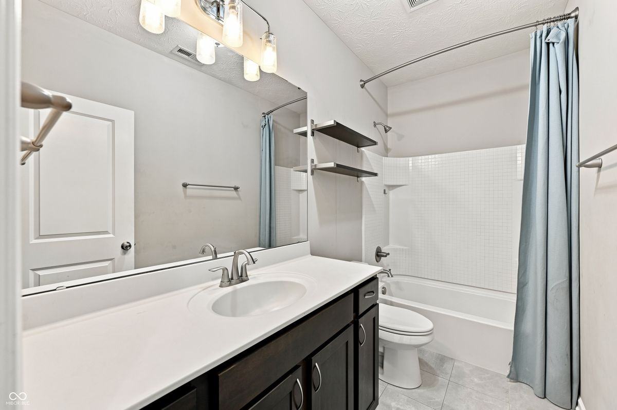 9124 Hawkins Rd - Photo 3 of 18