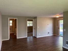 featured image of 2065 Nw Hill St