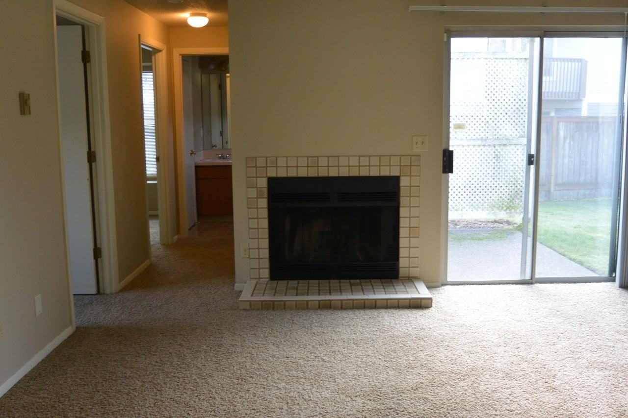 8307 Ne Starflower Ct - Photo 4 of 24
