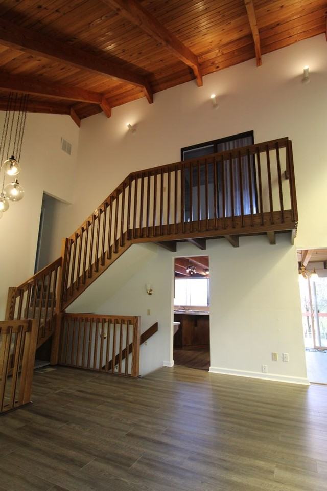 16103 Ne 33rd Ave - Photo 4 of 32