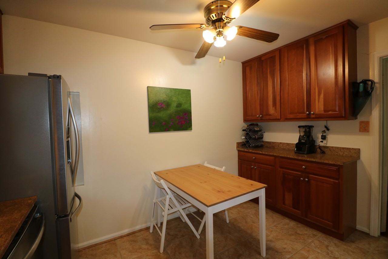 6703 Rannoch Rd - Photo 5 of 50