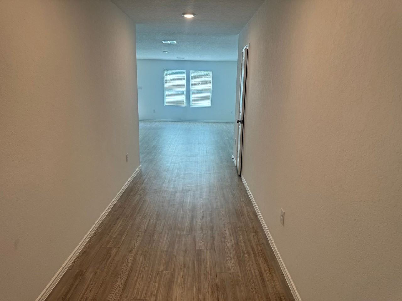 10310 Devon Wheel St - Photo 2 of 30
