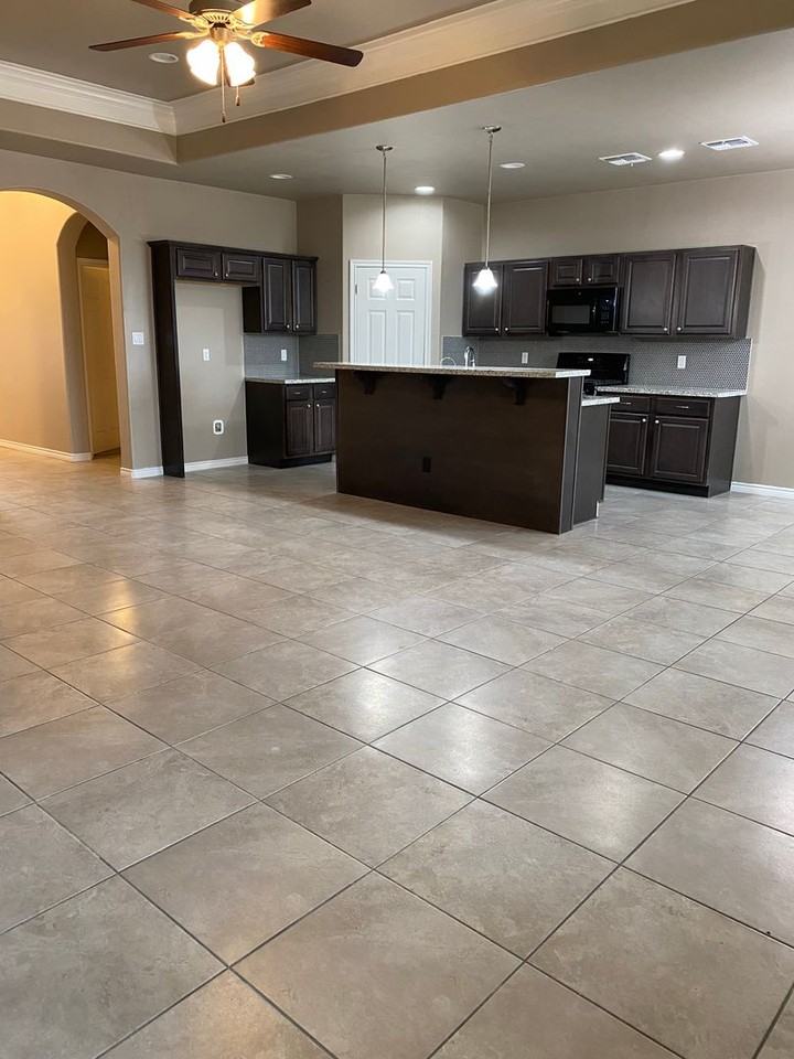 1644 Boise Dr - Photo 4 of 16