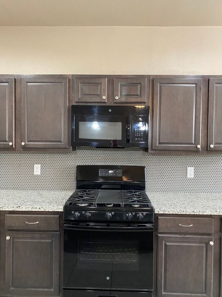 1644 Boise Dr - Photo 6 of 16