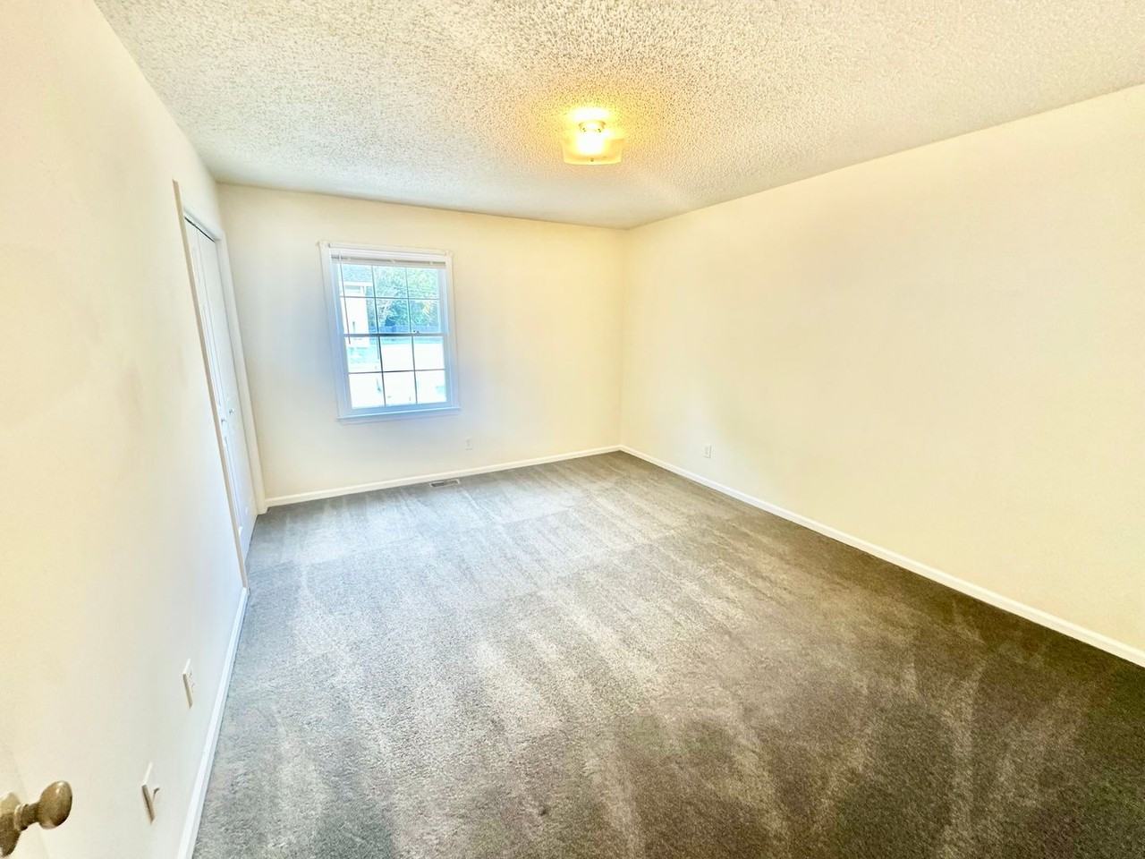 816 Lucas St #3 - Photo 6 of 12