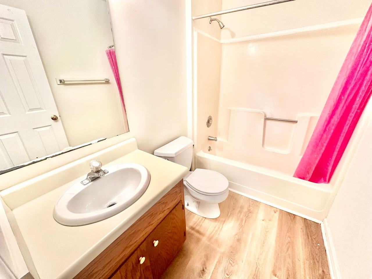 816 Lucas St #3 - Photo 7 of 12