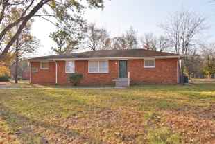 907 Dogwood Dr - Photo 1 of 1