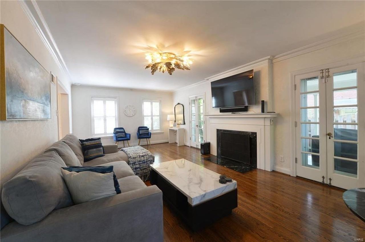 937 S Bemiston Ave - Photo 7 of 50