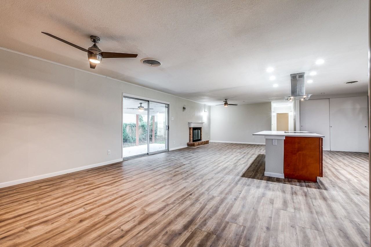511 E Hathaway Dr - Photo 4 of 25