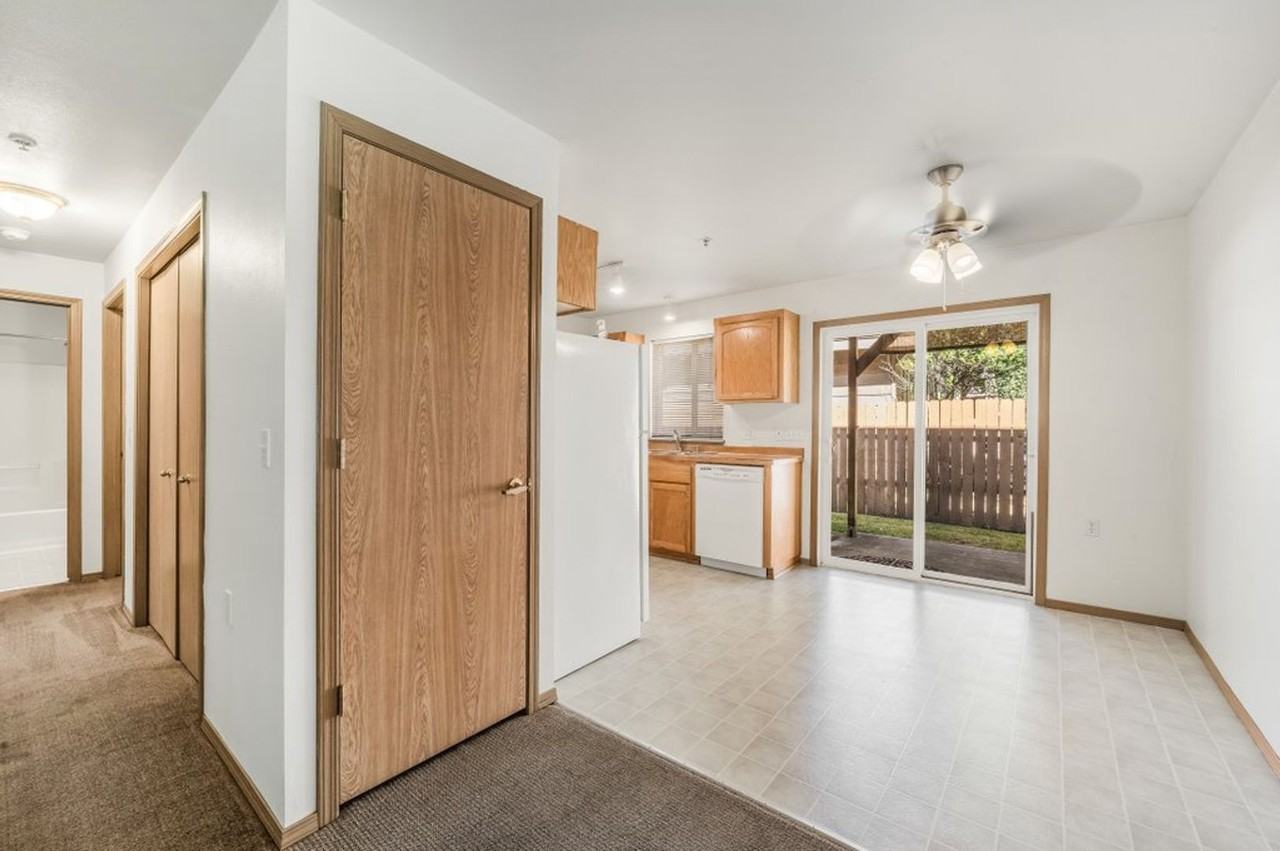501 E Mullan Ave #3 - Photo 6 of 21