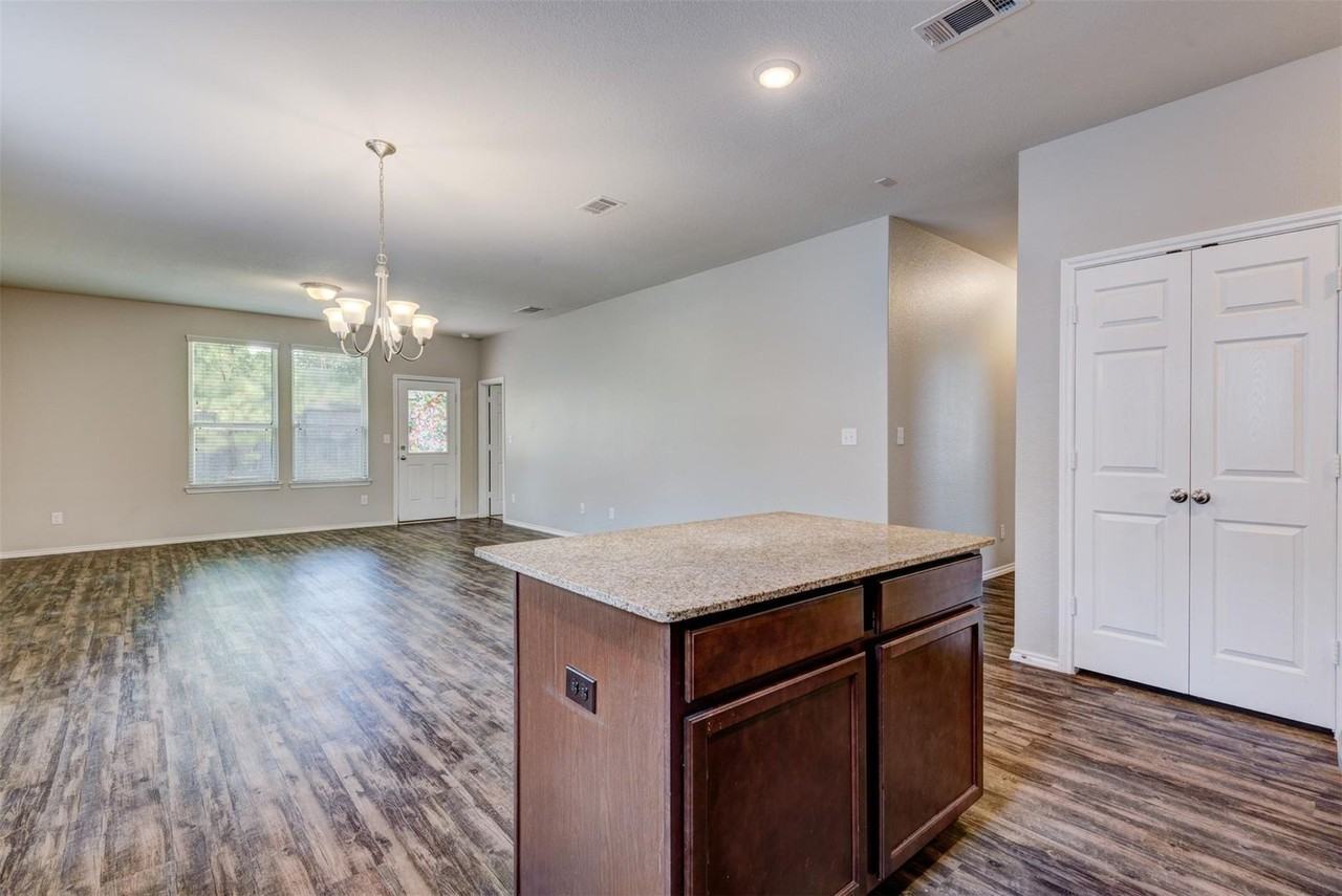 4344 Roaring Timber Dr - Photo 5 of 9