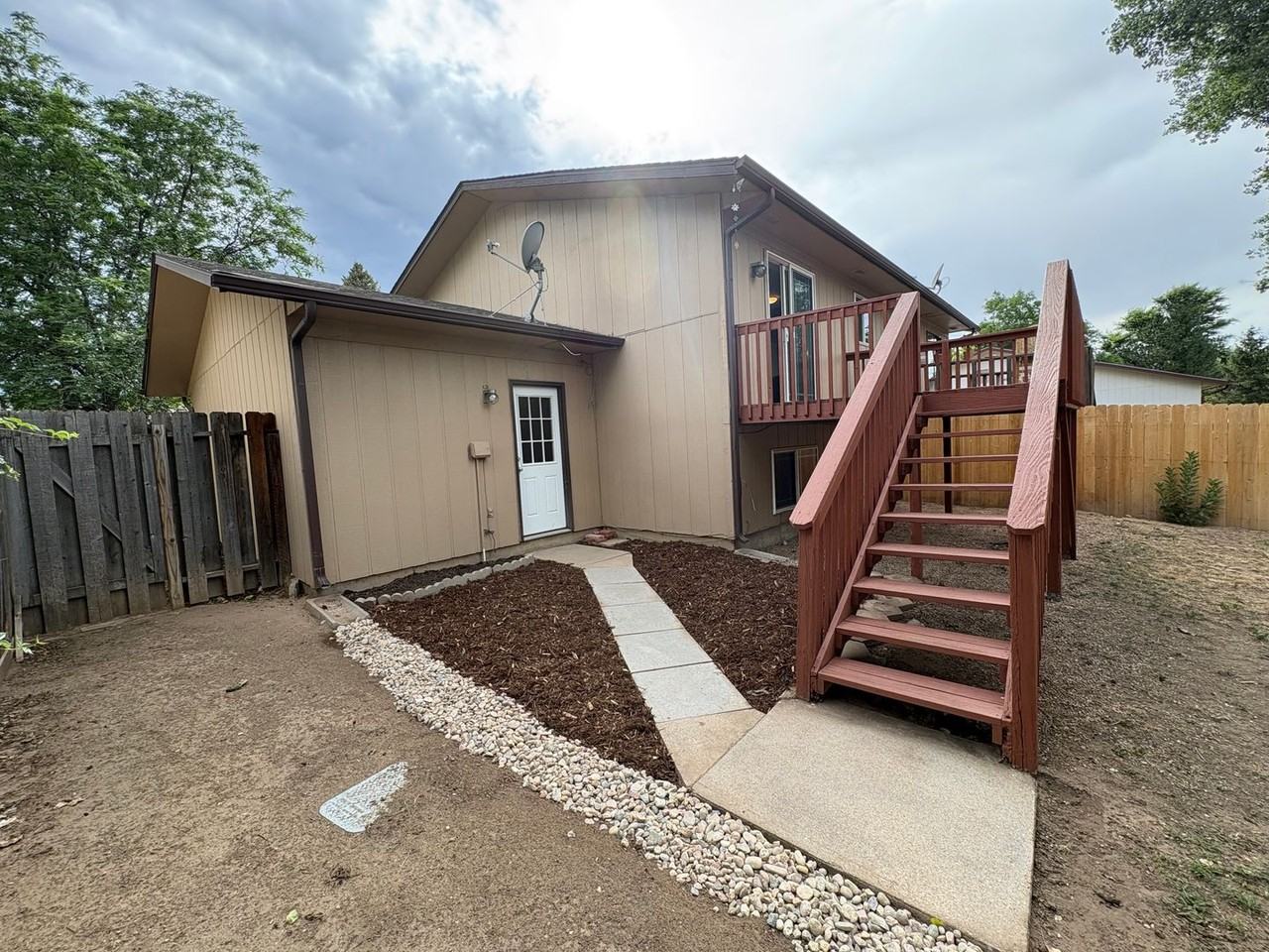 630 46th Avenue Ct - Photo 3 of 37