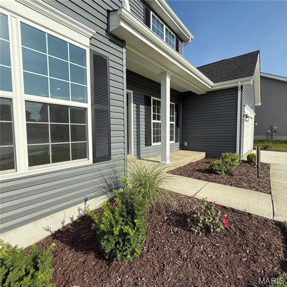 302 Windmill View Ct - Photo 2 of 35