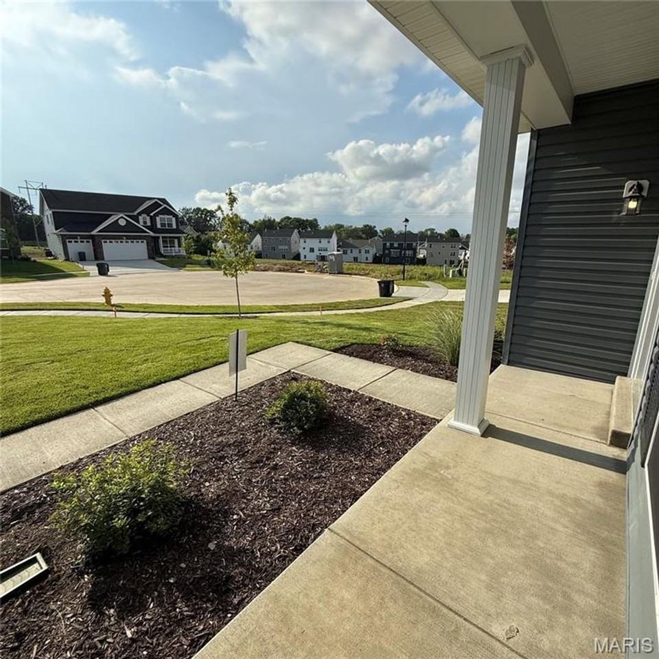 302 Windmill View Ct - Photo 4 of 35