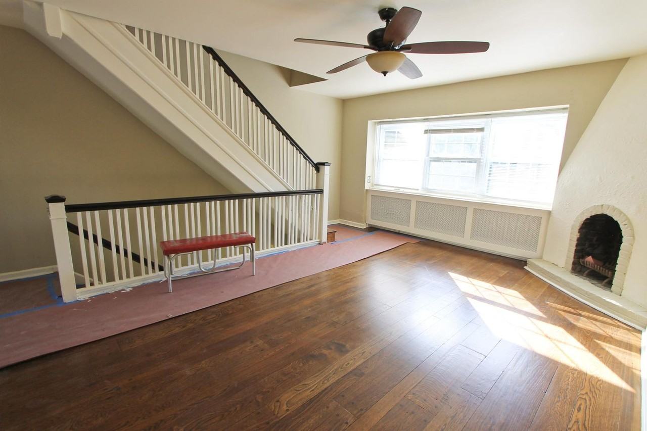 346 E Meehan Ave - Photo 7 of 32