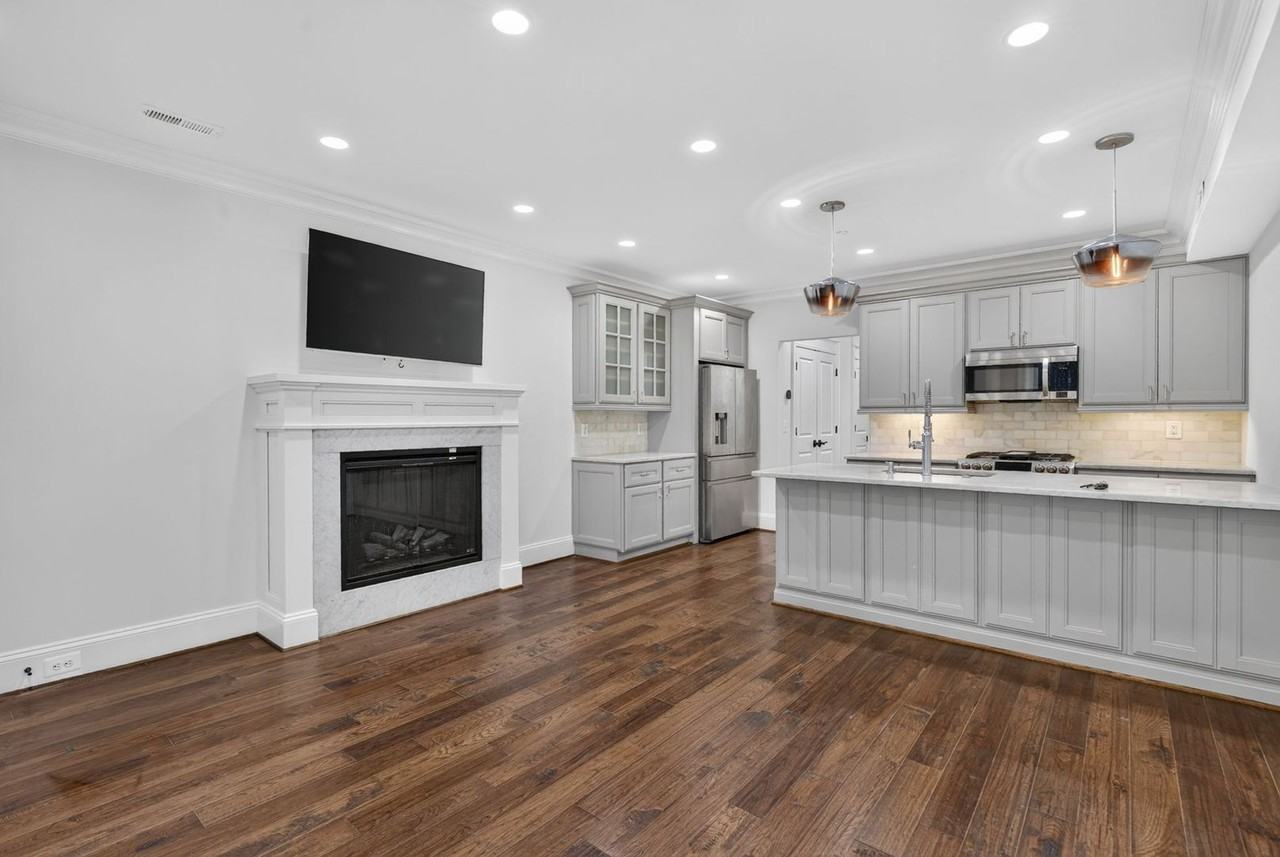 1717 Euclid St Nw #1 - Photo 5 of 30