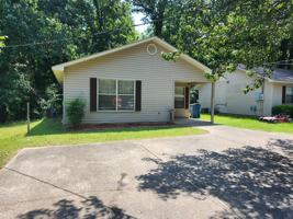 featured image of 1911 Watts Rd