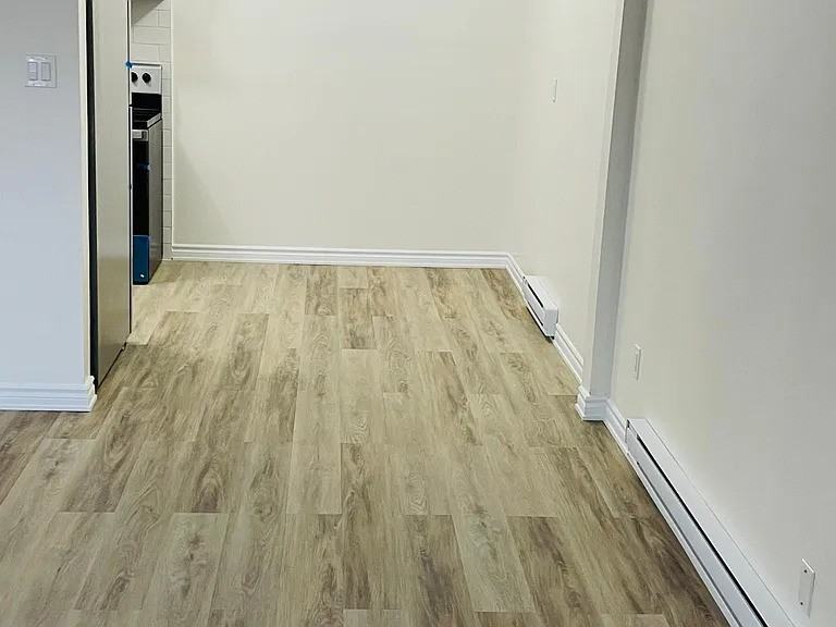 73 Roncesvalles Ave #2 - Photo 7 of 17
