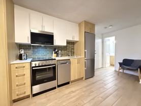 160 Dowling Ave - Photo 1 of 1