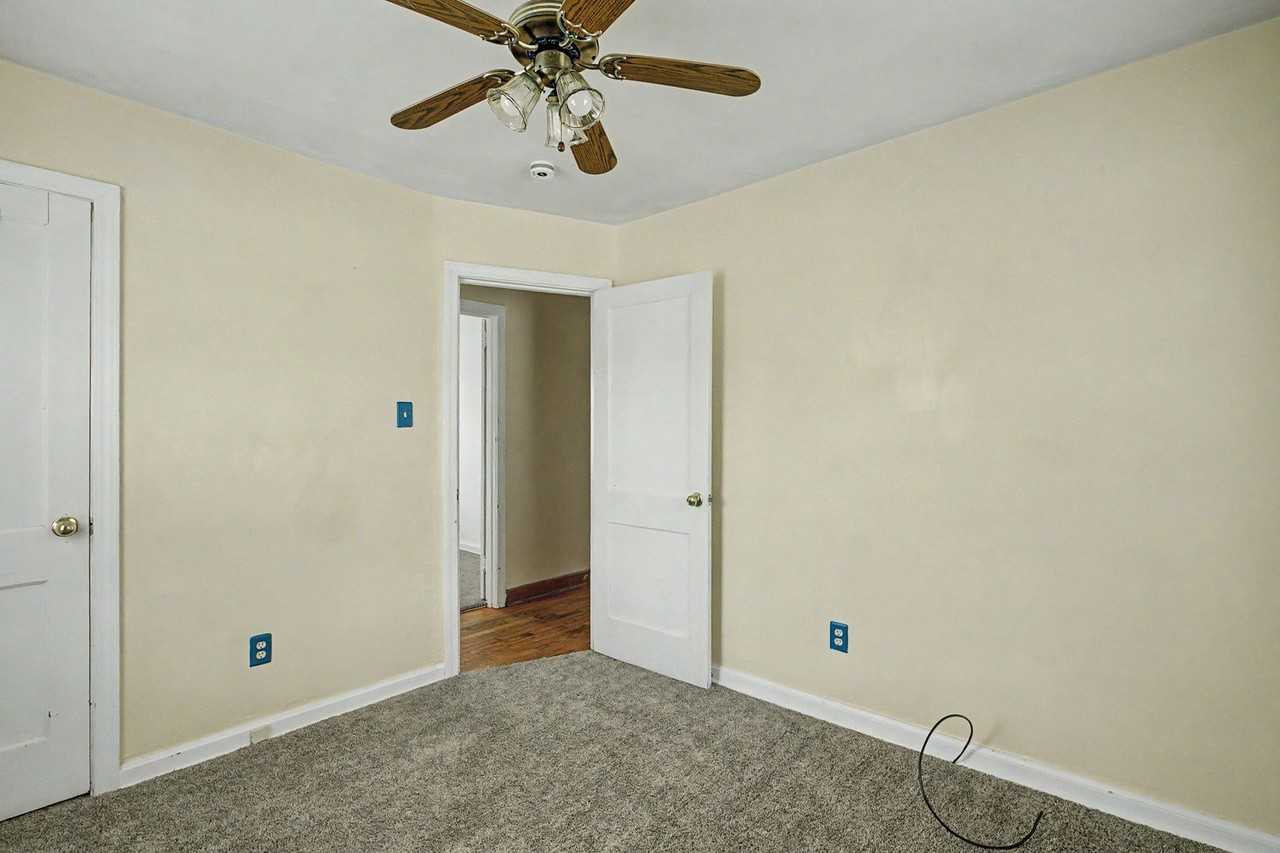 626 Sedgefield Dr - Photo 4 of 20