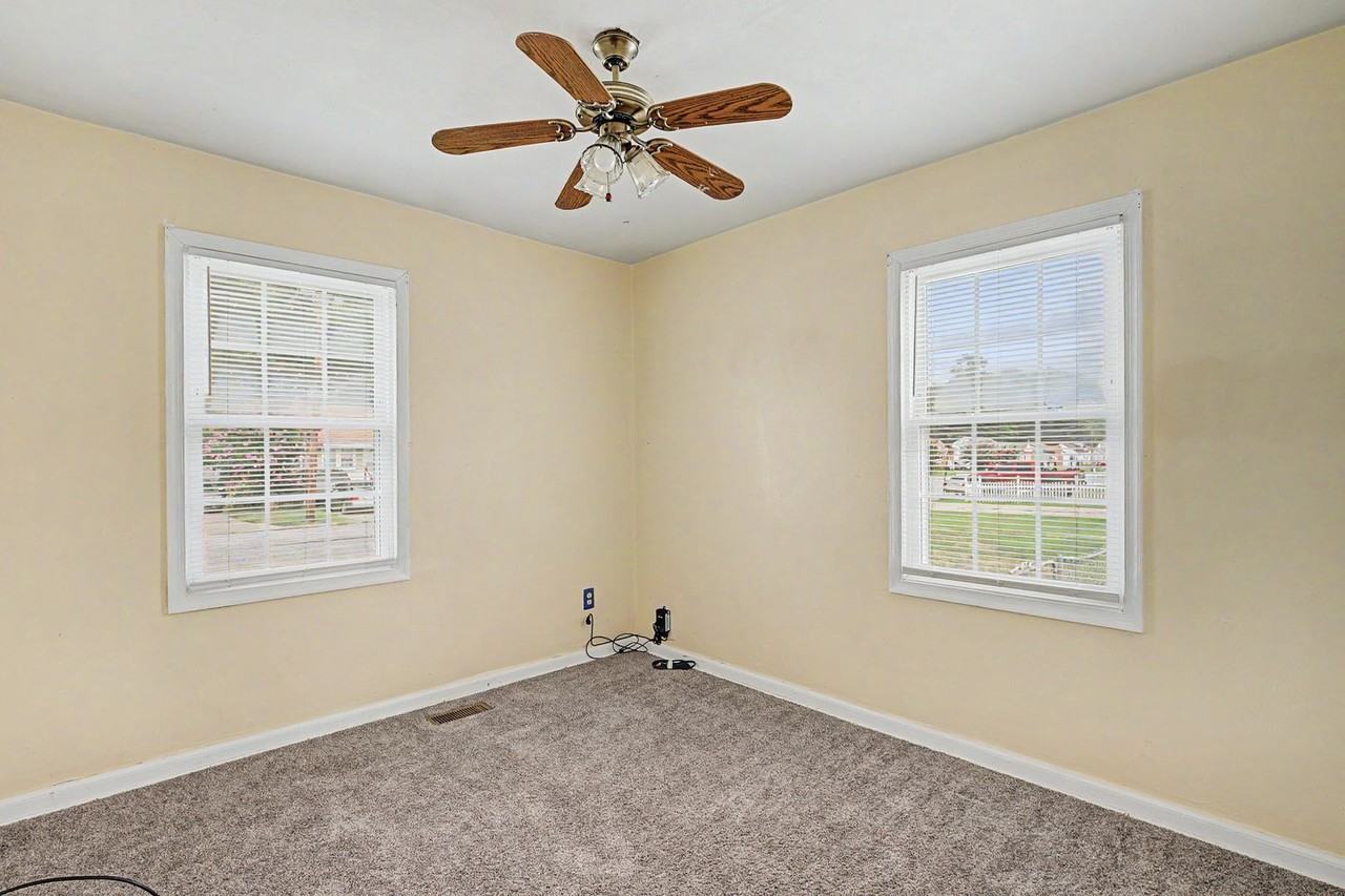 626 Sedgefield Dr - Photo 5 of 20
