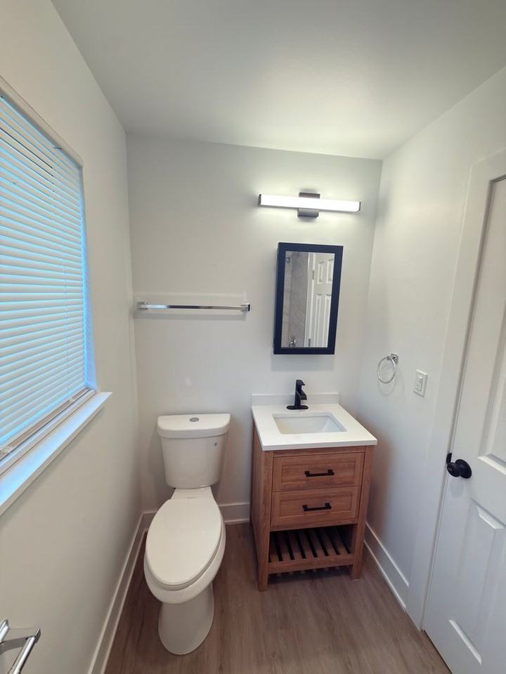 504 W Bellarmine Dr - Photo 7 of 14