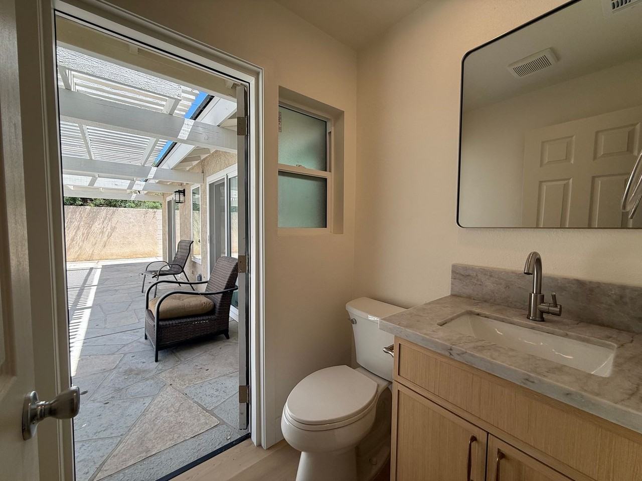 46301 Roadrunner Ln - Photo 7 of 32