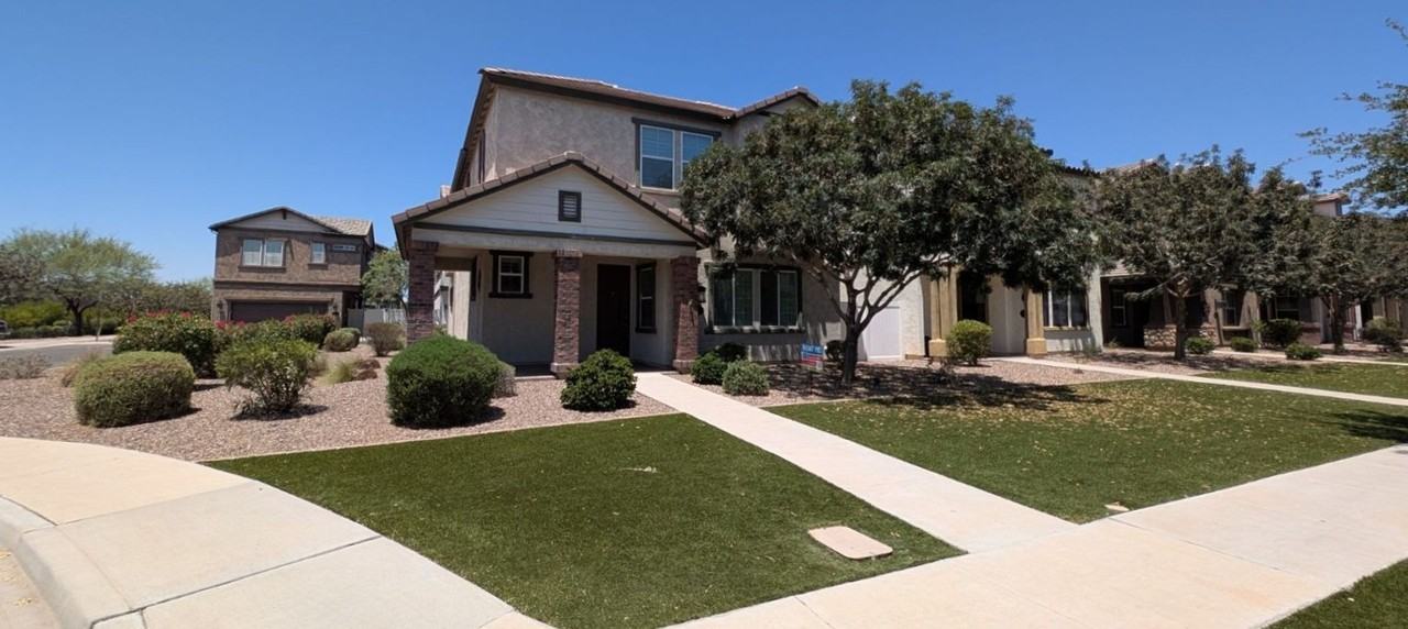 2632 S Tobin - Photo 2 of 47