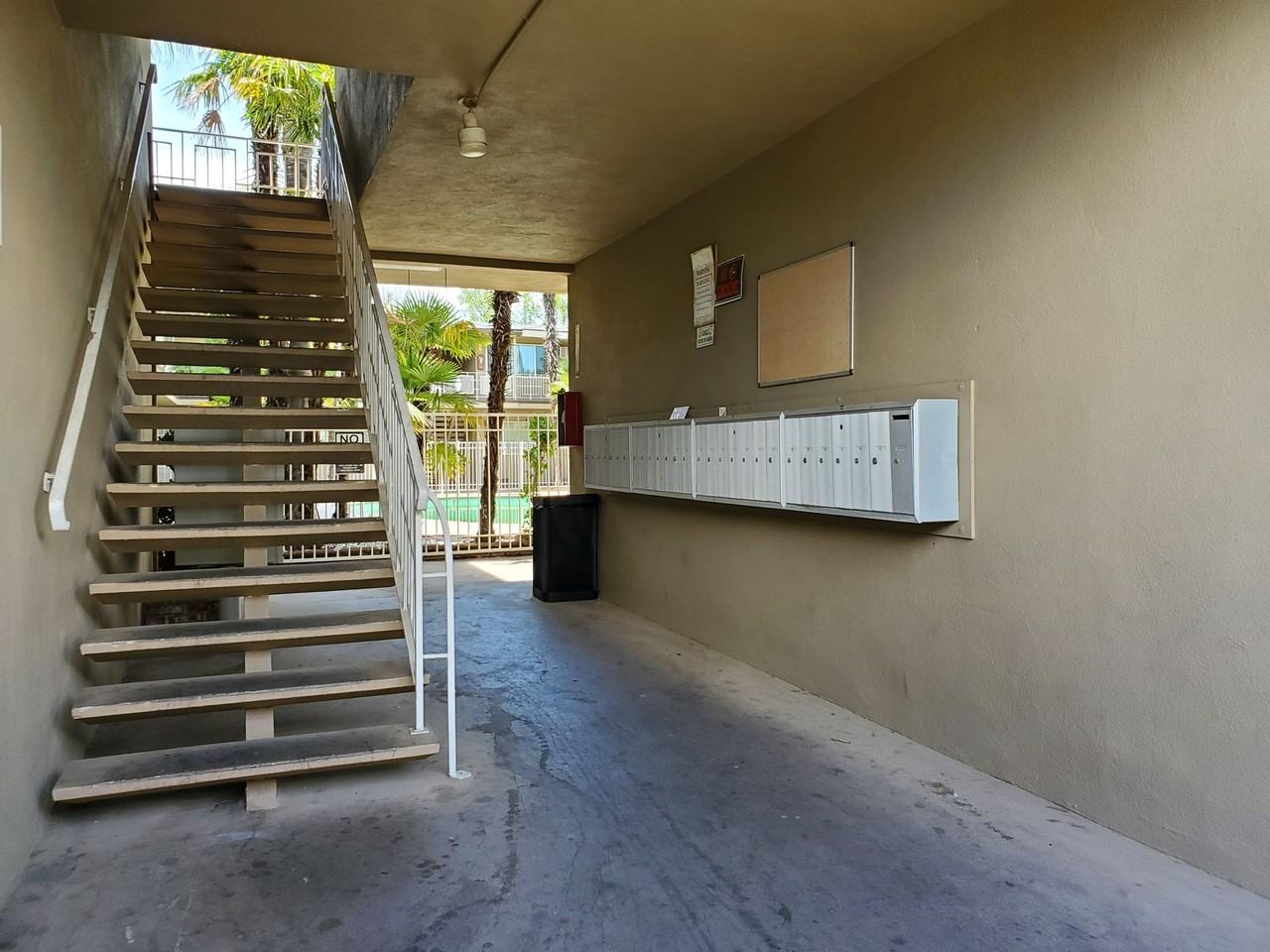 Brentwood Apartments - Photo 2 of 37
